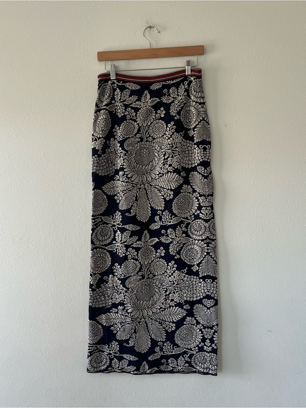PERUVIAN CONNECTION | Rare Anjali Pima Cotton Knit Floral Maxi Skirt | S - Picture 2 of 4